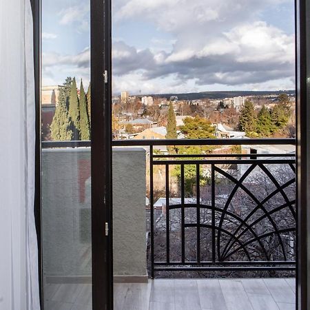Naike Aparthotel Tbilisi Exteriör bild